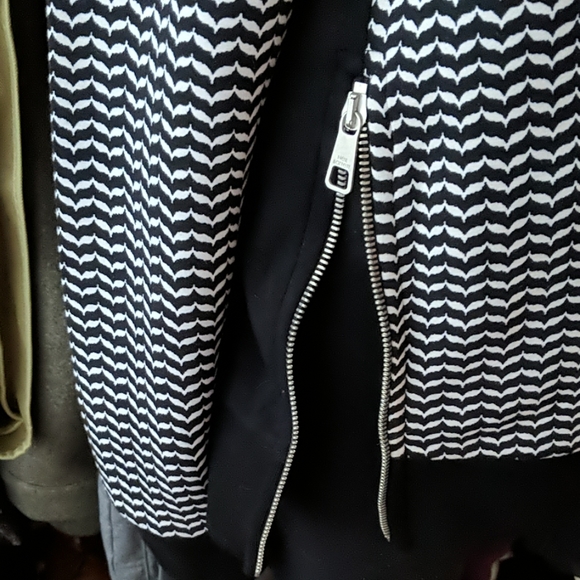 Neil Barrett Lightning Bolt Jumper - Picture 3 of 5